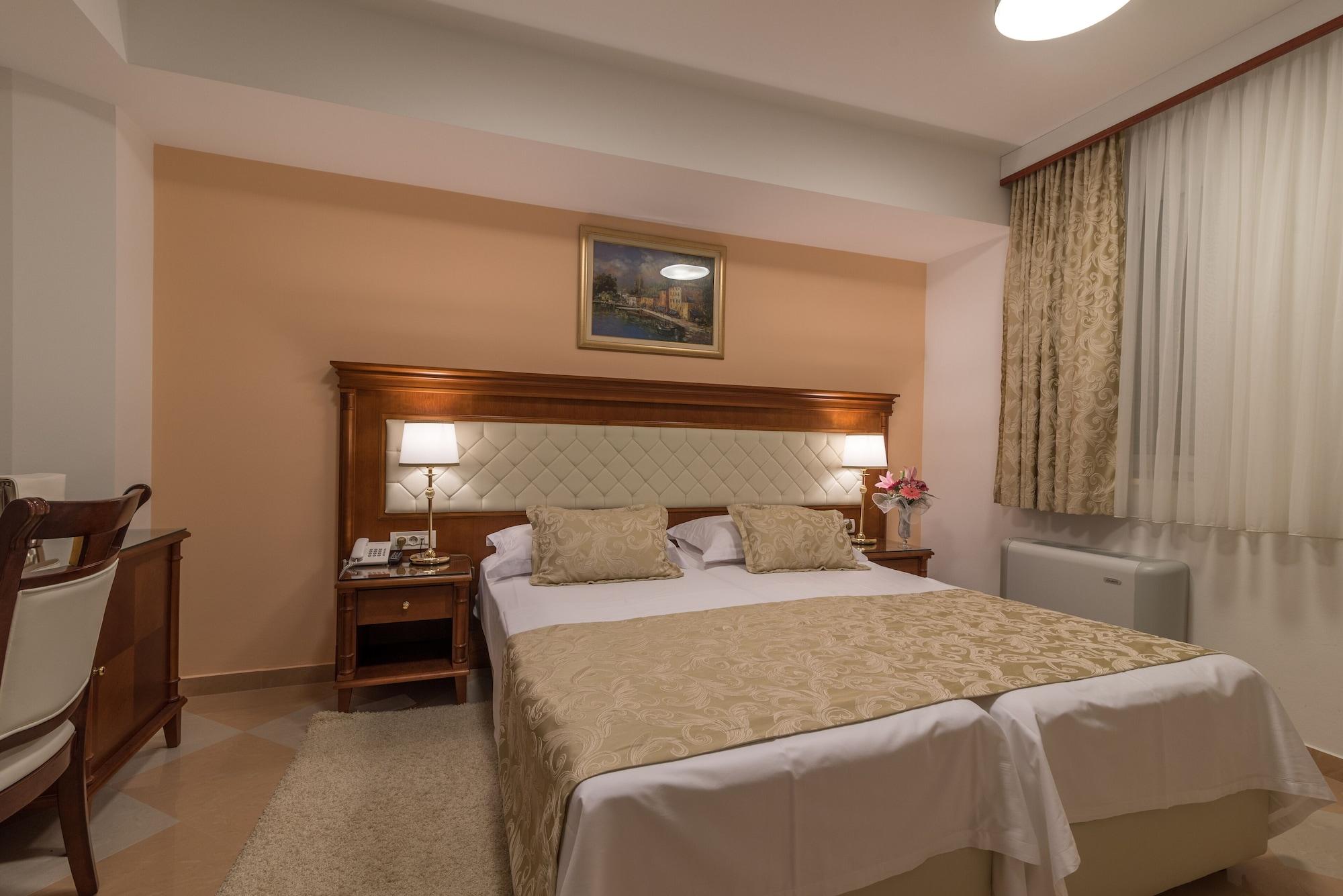 Hotel Palace