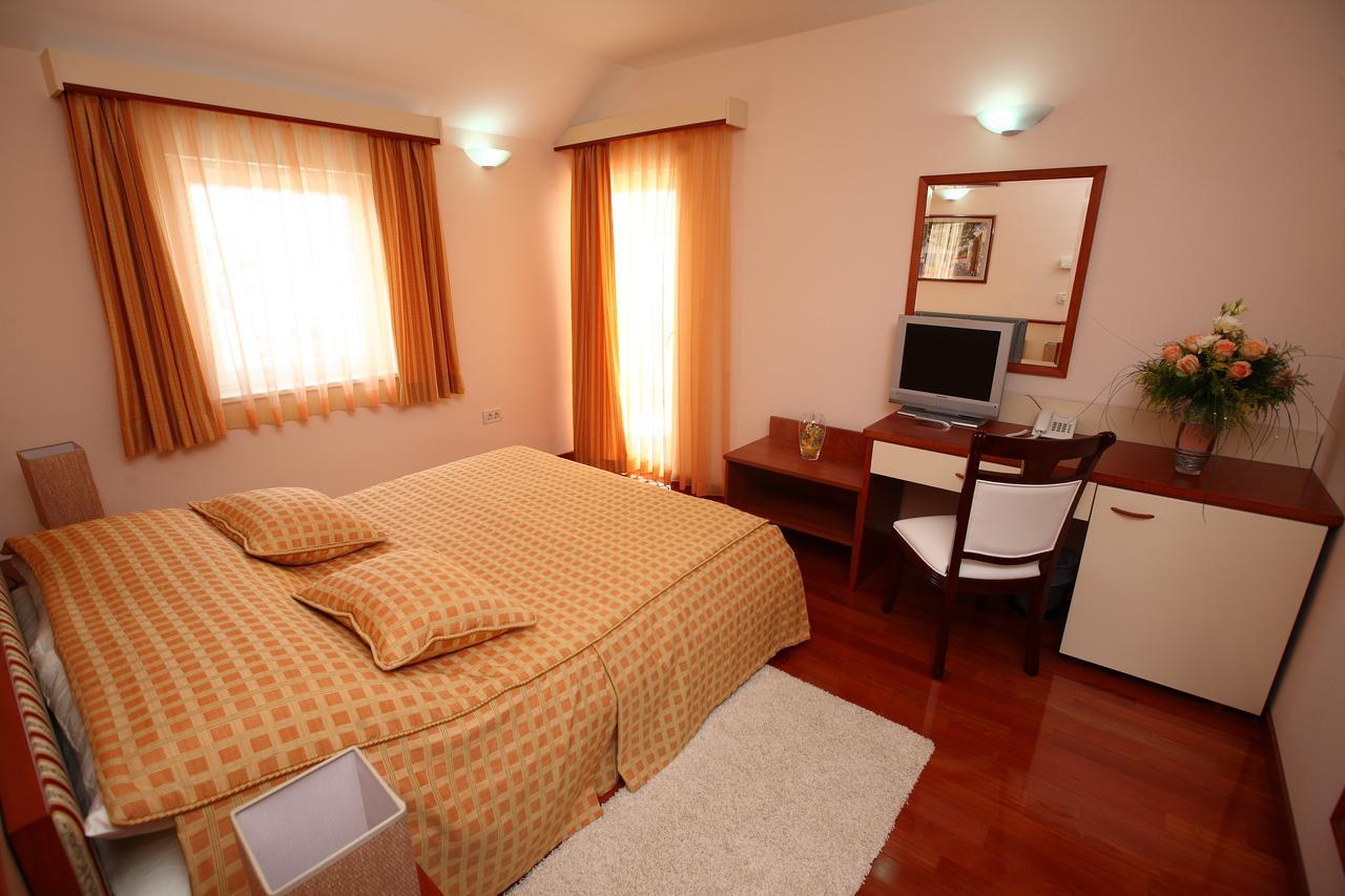 Hotel Palace Trogir