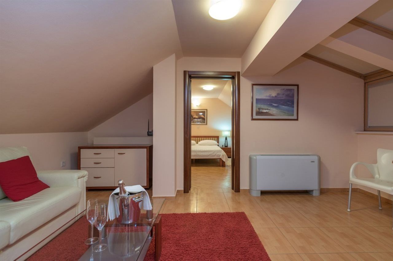 Hotel Palace